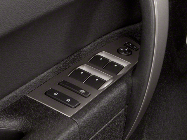 2011 GMC Sierra 1500 Crew Cab Short Box 4-Wheel Drive SLE