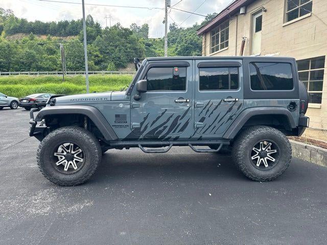 2014 Jeep Wrangler Unlimited 4WD 4dr Sport