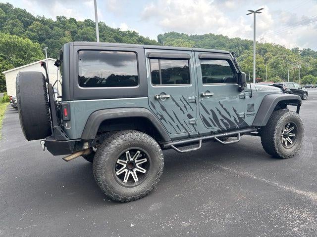 2014 Jeep Wrangler Unlimited 4WD 4dr Sport
