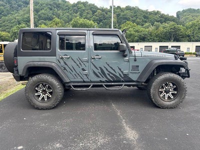 2014 Jeep Wrangler Unlimited 4WD 4dr Sport
