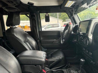 2014 Jeep Wrangler Unlimited 4WD 4dr Sport