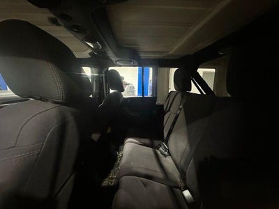 2013 Jeep Wrangler Unlimited 4WD 4dr Freedom Edition *Ltd Avail*