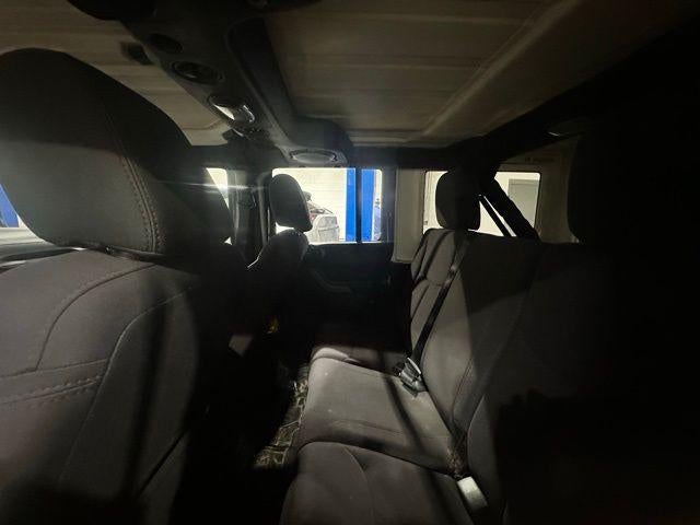 2013 Jeep Wrangler Unlimited 4WD 4dr Freedom Edition *Ltd Avail*