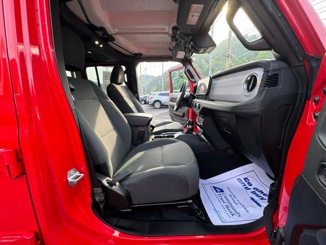 2025 Jeep Wrangler Sahara 4 Door 4x4