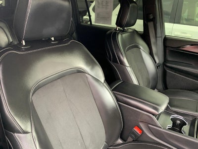 2025 Jeep Grand Cherokee L Altitude X 4x4