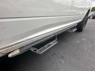 2019 RAM 1500 Classic SLT 4x4 Crew Cab 6'4" Box