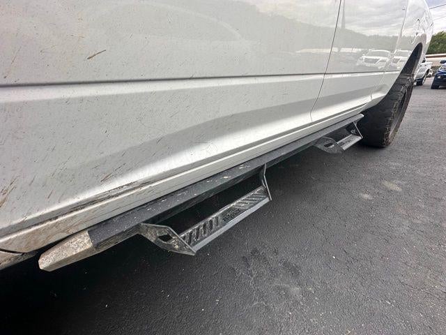 2019 RAM 1500 Classic SLT 4x4 Crew Cab 6'4" Box