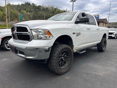 2019 RAM 1500 Classic SLT 4x4 Crew Cab 6'4" Box
