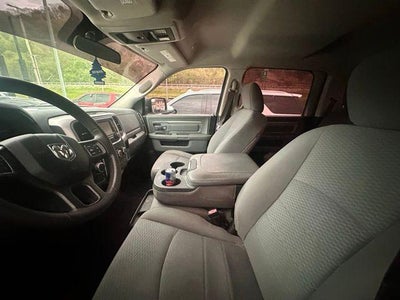 2019 RAM 1500 Classic SLT 4x4 Crew Cab 6'4" Box