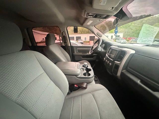 2019 RAM 1500 Classic SLT 4x4 Crew Cab 6'4" Box