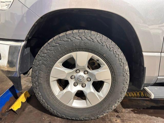 2021 RAM 1500 Big Horn 4x4 Quad Cab 6'4" Box