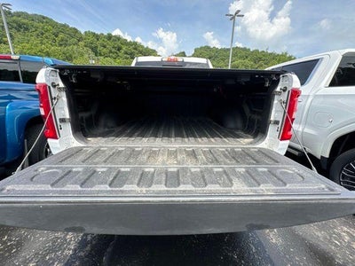 2025 RAM 1500 Big Horn 4x4 Crew Cab 5'7" Box