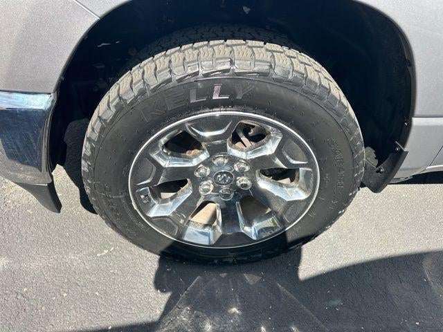 2021 RAM 1500 Big Horn 4x4 Crew Cab 5'7" Box