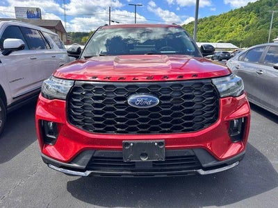 2025 Ford Explorer ST-Line 4WD