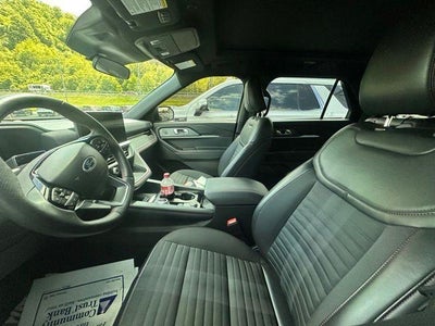 2025 Ford Explorer ST-Line 4WD