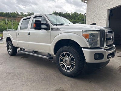 2016 Ford Super Duty F-250 SRW 4WD Crew Cab 6-3/4 Ft Box Platinum