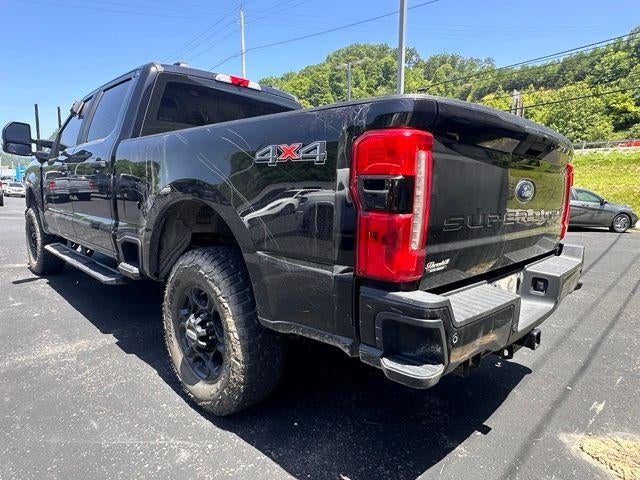 2023 Ford Super Duty F-250 SRW XL 4WD Crew Cab 6.75' Box