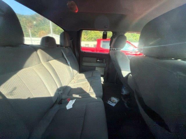 2013 Ford F-150 2WD SuperCrew 5-1/2 Ft Box XLT