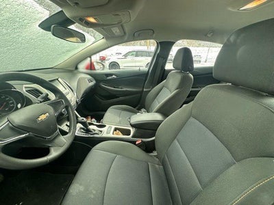 2017 Chevrolet Cruze Sedan LS (Automatic)