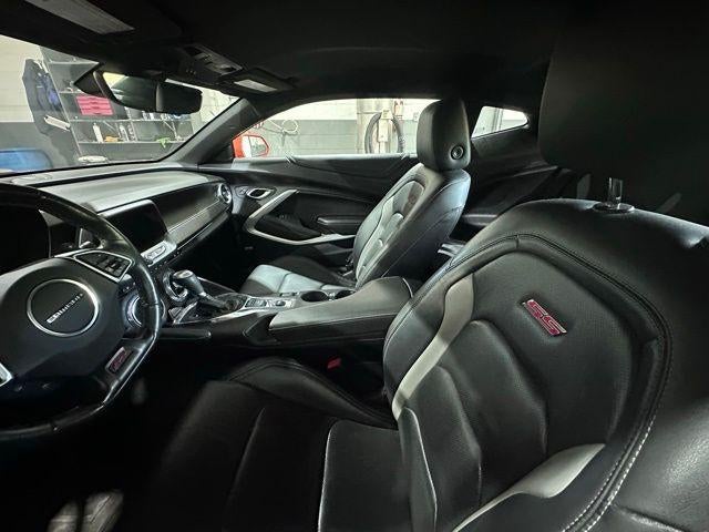 2019 Chevrolet Camaro 2dr Coupe 2SS