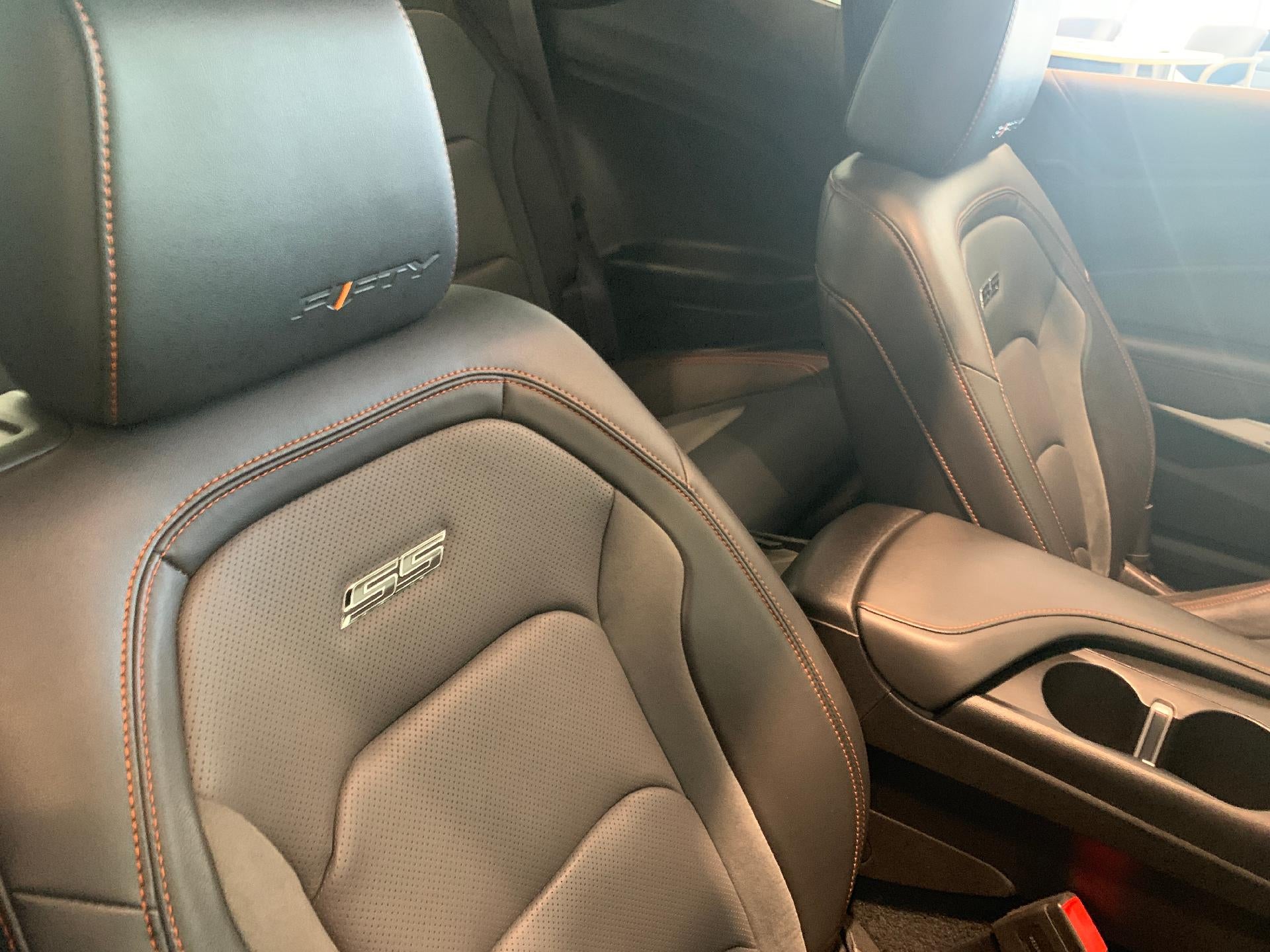 2017 Chevrolet Camaro 2dr Coupe 2SS