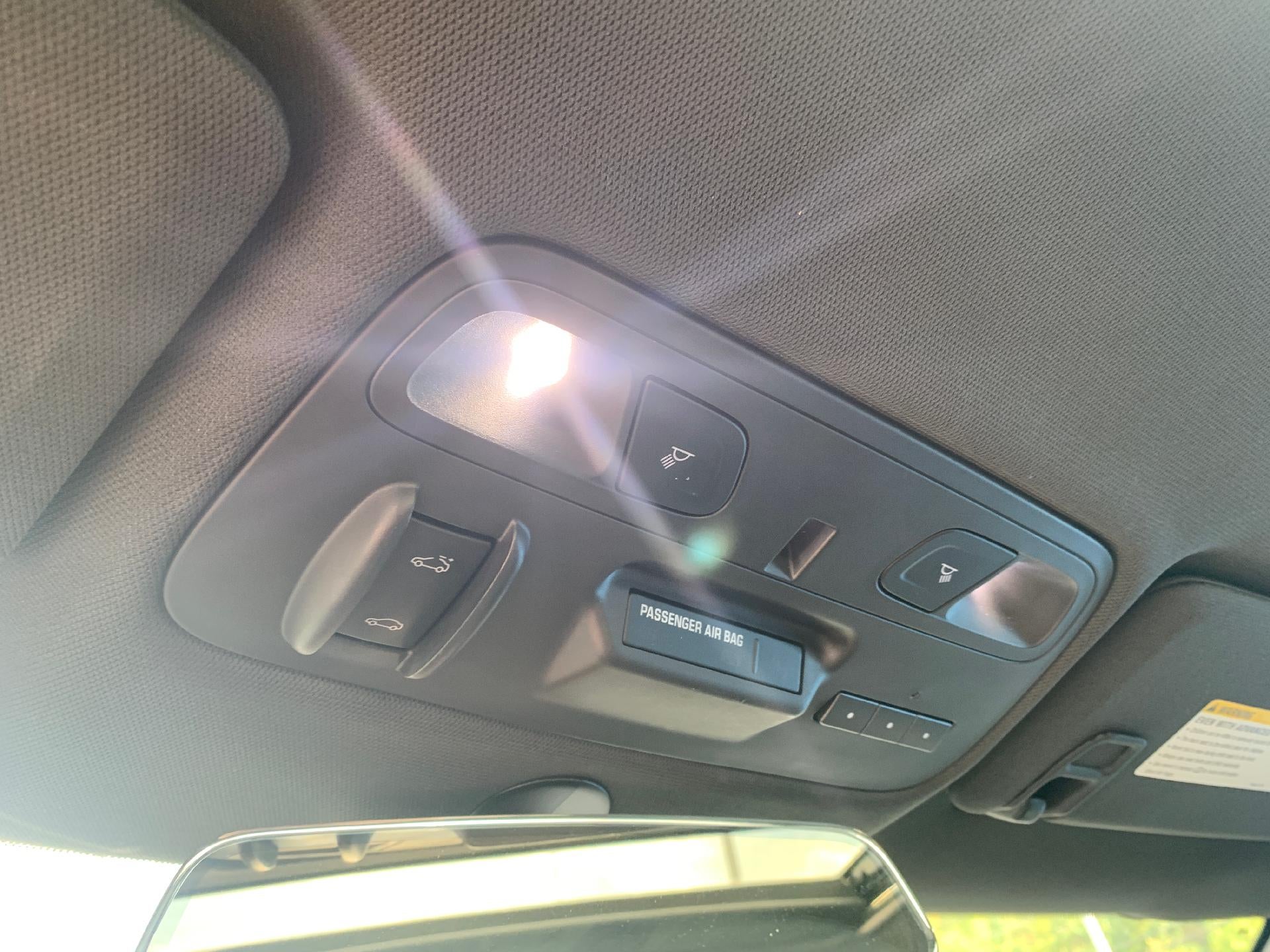 2017 Chevrolet Camaro 2dr Coupe 2SS