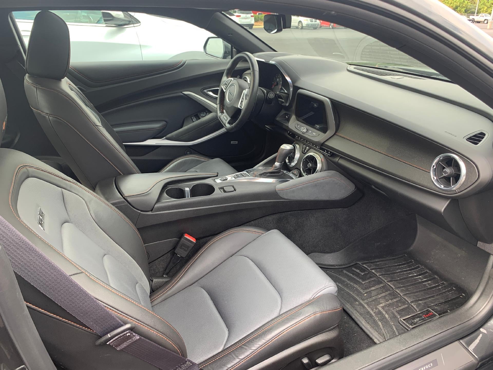 2017 Chevrolet Camaro 2dr Coupe 2SS