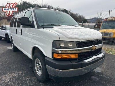 2024 Chevrolet Express Passenger 2500 2500 Regular Wheelbase Rear-Wheel Drive 1LT