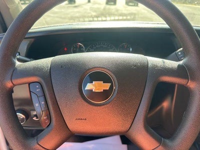 2024 Chevrolet Express Passenger 2500 2500 Regular Wheelbase Rear-Wheel Drive 1LT