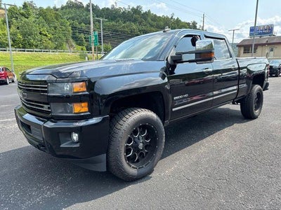 2015 Chevrolet Silverado 2500 HD Crew Cab Standard Box 4-Wheel Drive LTZ