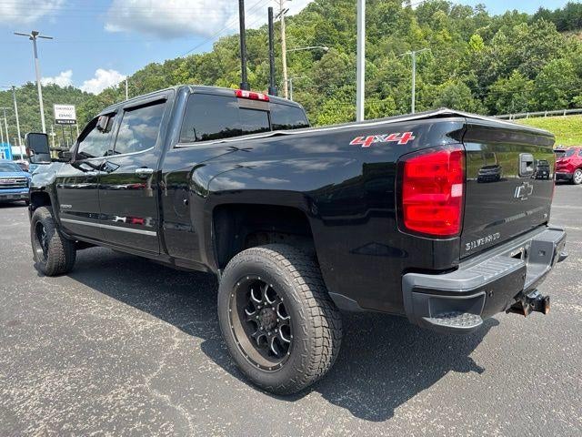 2015 Chevrolet Silverado 2500 HD Crew Cab Standard Box 4-Wheel Drive LTZ