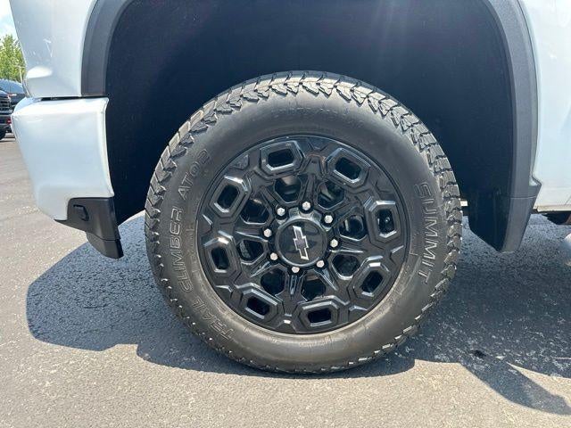 2022 Chevrolet Silverado 2500 HD Crew Cab Standard Box 4-Wheel Drive LTZ