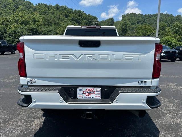2022 Chevrolet Silverado 2500 HD Crew Cab Standard Box 4-Wheel Drive LTZ
