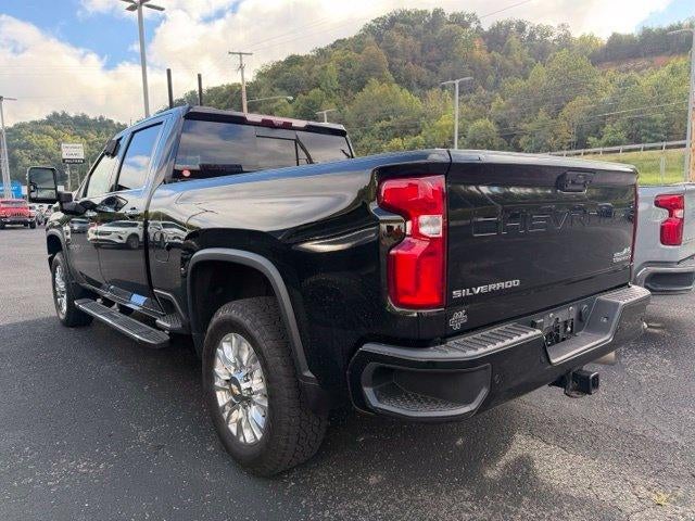 2021 Chevrolet Silverado 2500 HD Crew Cab Standard Box 4-Wheel Drive High Country