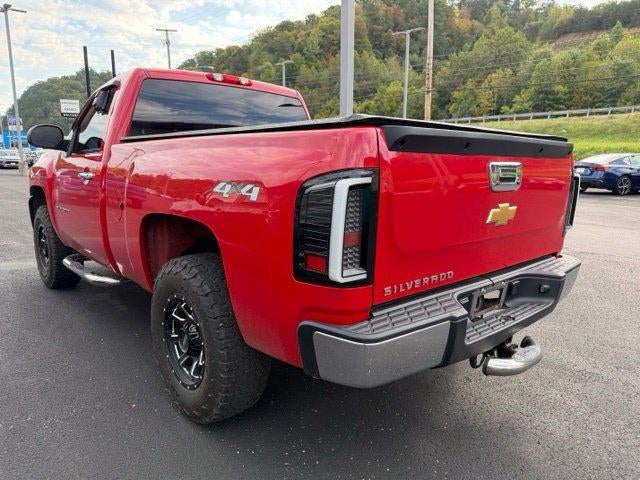 2013 Chevrolet Silverado 1500 Regular Cab Standard Box 4-Wheel Drive Work Truck
