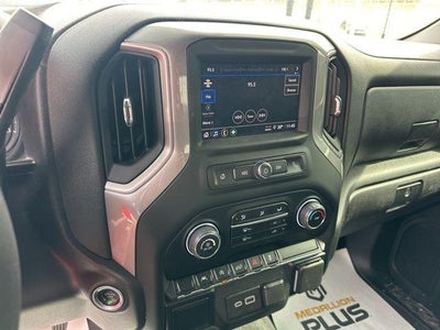 2024 Chevrolet Silverado 1500 Crew Cab Short Box 4-Wheel Drive Custom