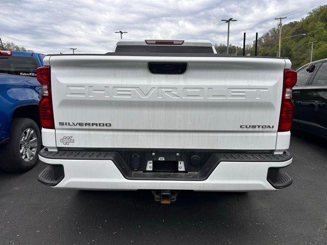 2023 Chevrolet Silverado 1500 Crew Cab Short Box 4-Wheel Drive Custom