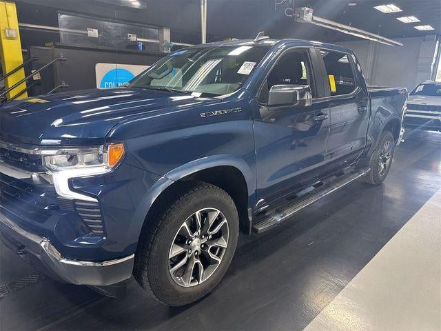2023 Chevrolet Silverado 1500 Crew Cab Short Box 4-Wheel Drive LT 2FL