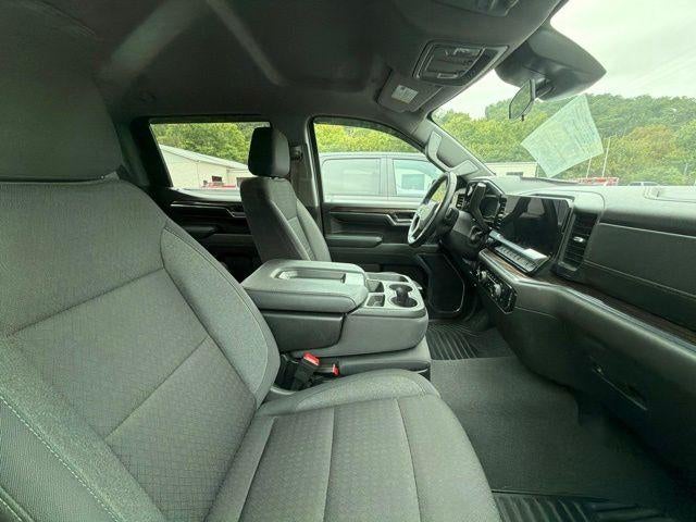 2024 Chevrolet Silverado 1500 Crew Cab Short Box 4-Wheel Drive LT 2FL