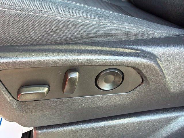 2024 Chevrolet Silverado 1500 Crew Cab Short Box 4-Wheel Drive LT 2FL