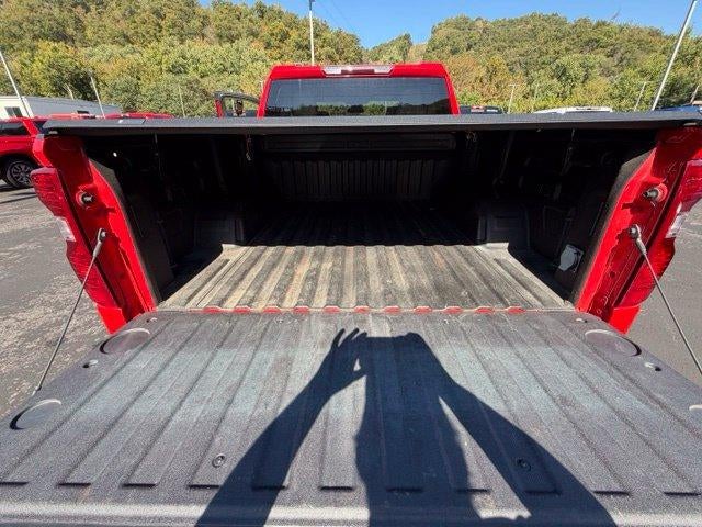 2024 Chevrolet Silverado 1500 Crew Cab Short Box 4-Wheel Drive LT 2FL