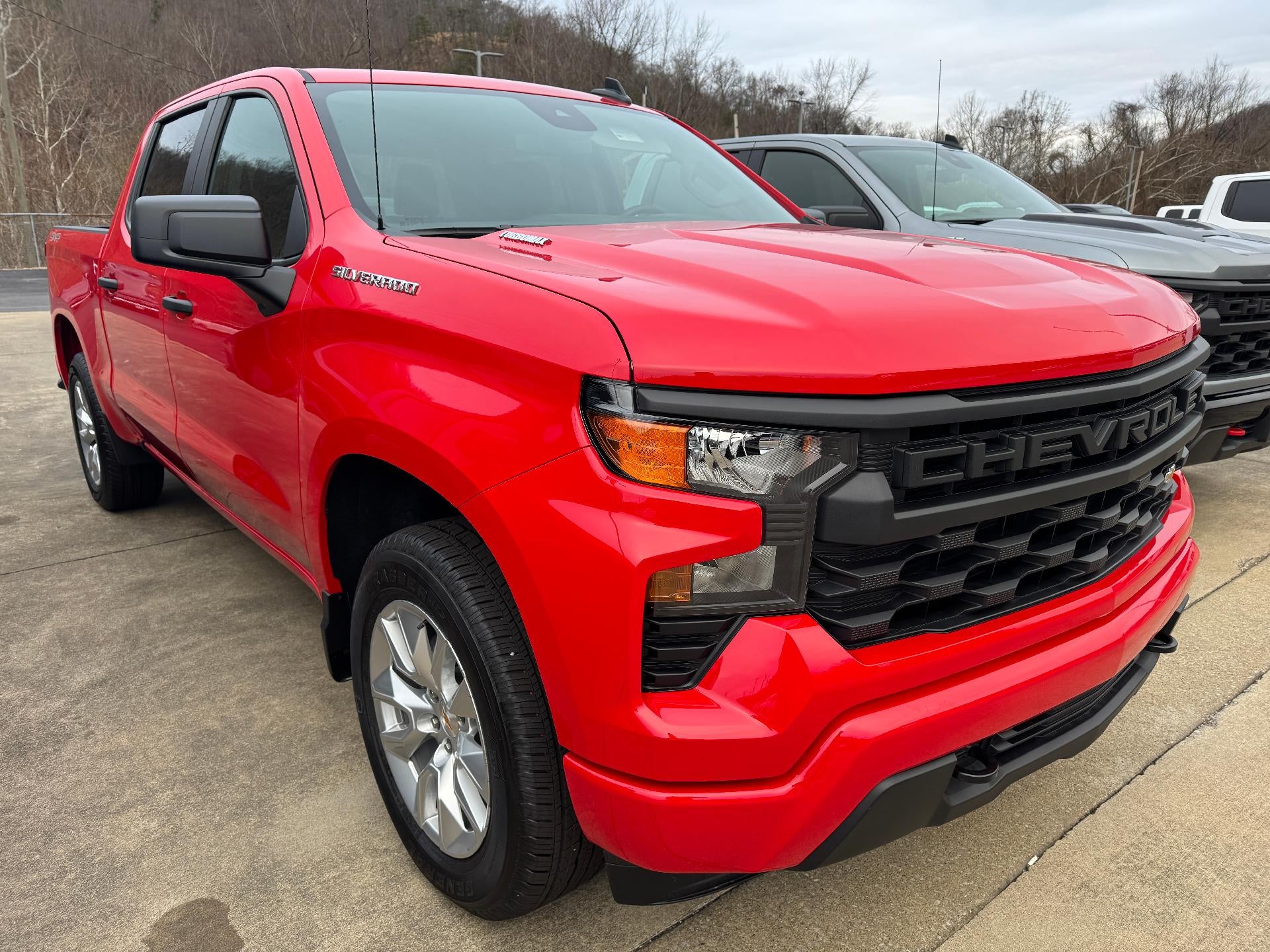 2026 Chevrolet Silverado 1500 Custom Crew Cab 4x4