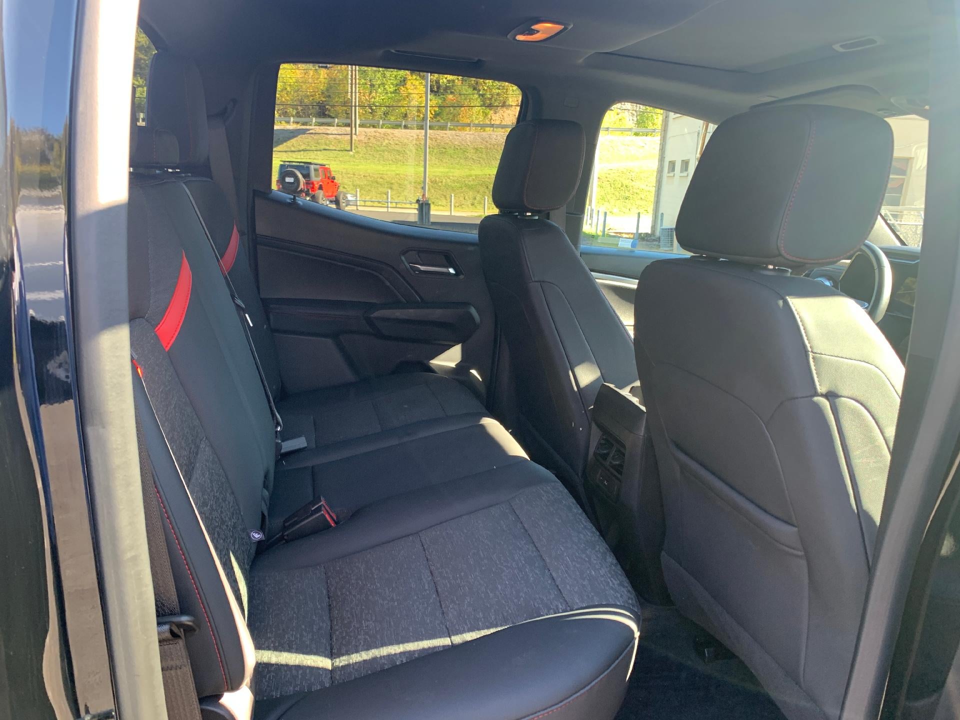 2023 Chevrolet Colorado Crew Cab Short Box 4-Wheel Drive Z71