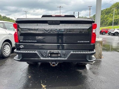 2020 Chevrolet Silverado 1500 Crew Cab Short Box 4-Wheel Drive Custom