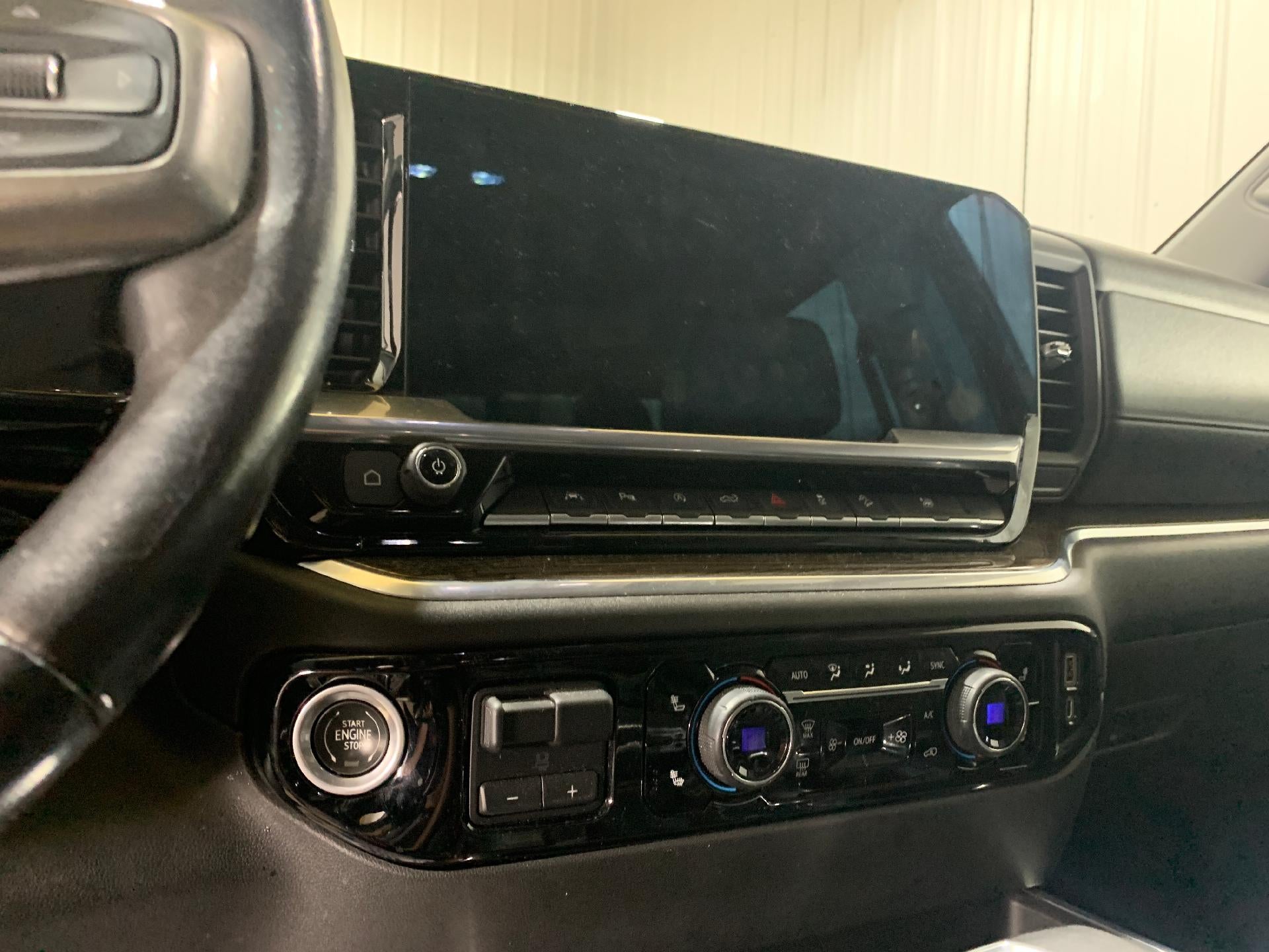 2022 Chevrolet Silverado 1500 Double Cab Standard Box 4-Wheel Drive RST