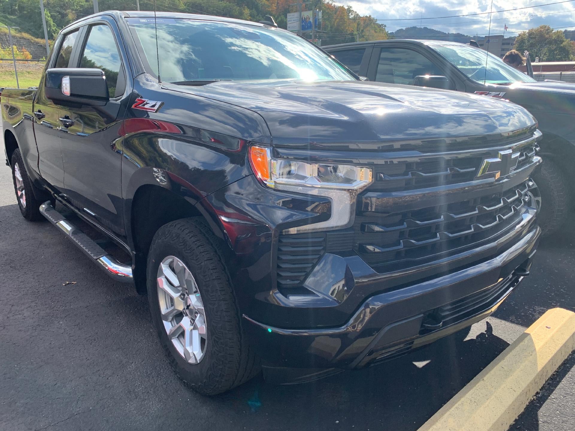 2022 Chevrolet Silverado 1500 Double Cab Standard Box 4-Wheel Drive RST