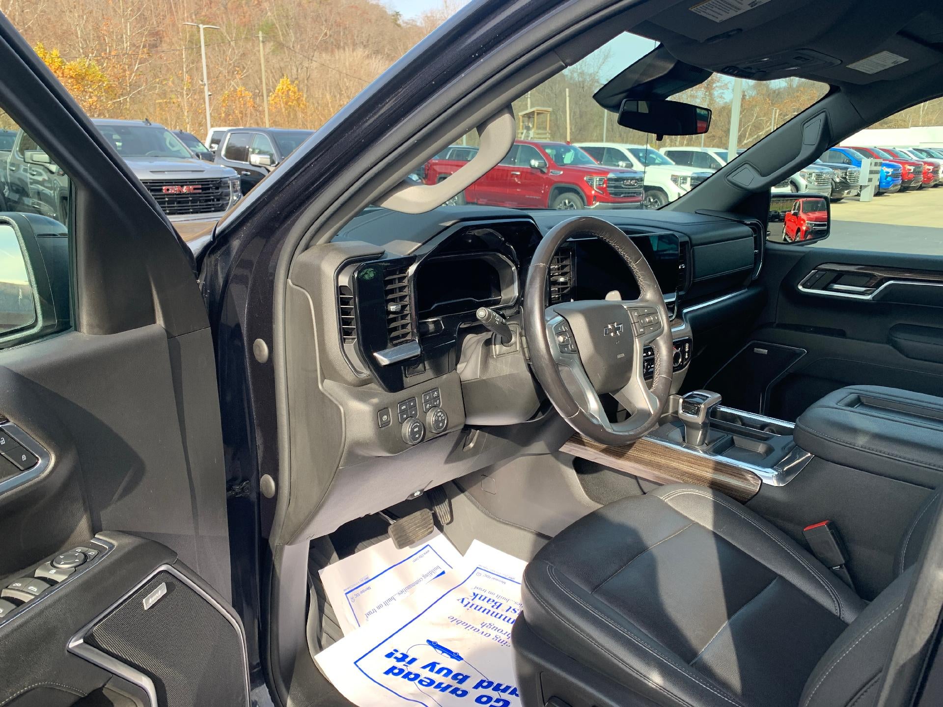 2022 Chevrolet Silverado 1500 Double Cab Standard Box 4-Wheel Drive RST