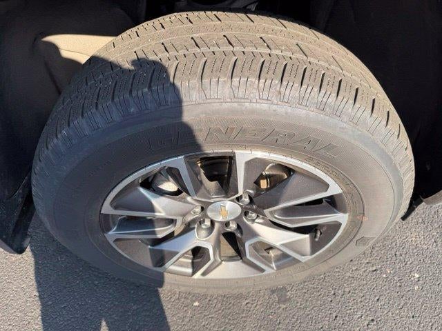 2024 Chevrolet Silverado 1500 Double Cab Standard Box 4-Wheel Drive LT 2FL