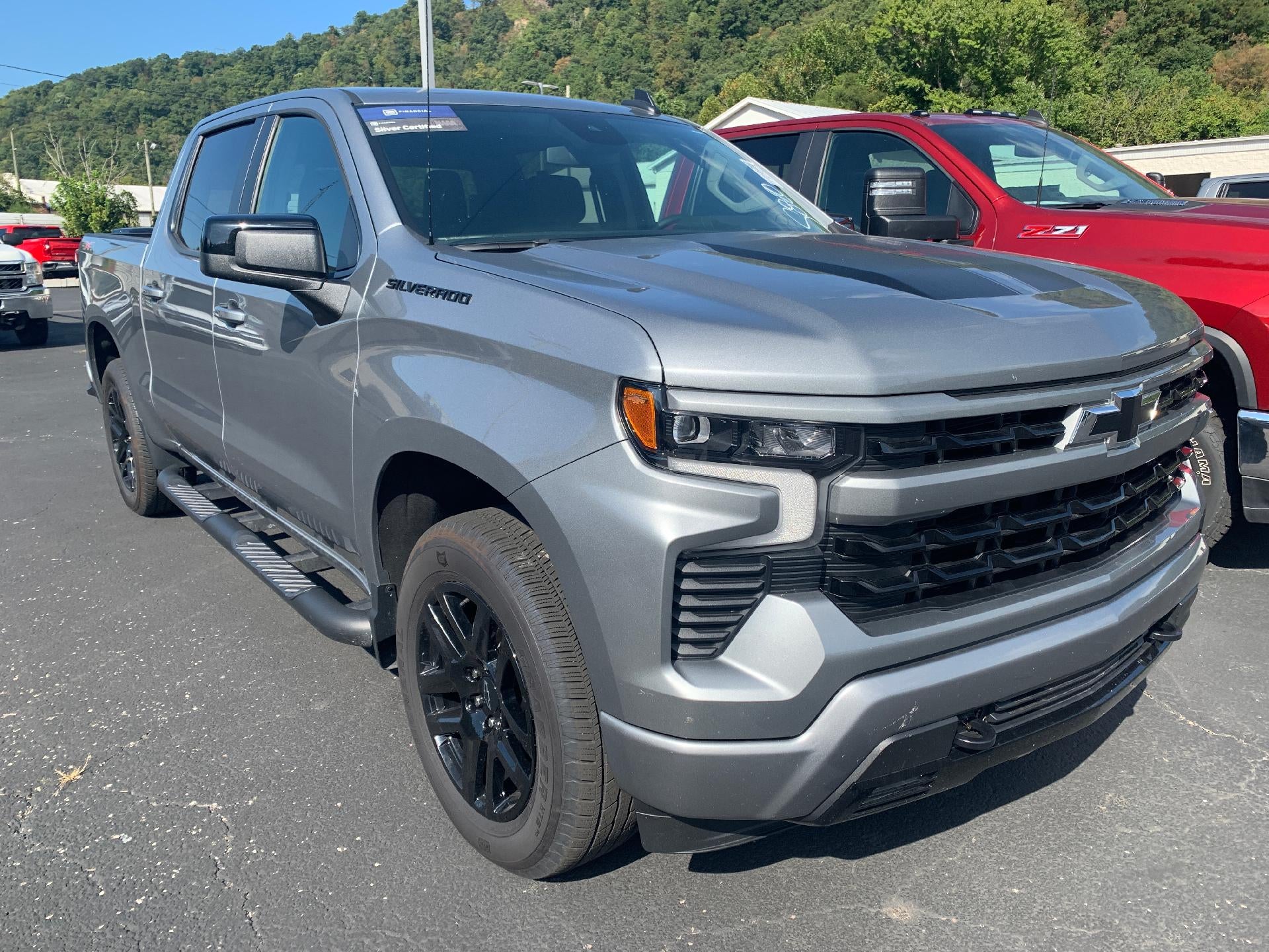 2023 Chevrolet Silverado 1500 Crew Cab Short Box 4-Wheel Drive RST