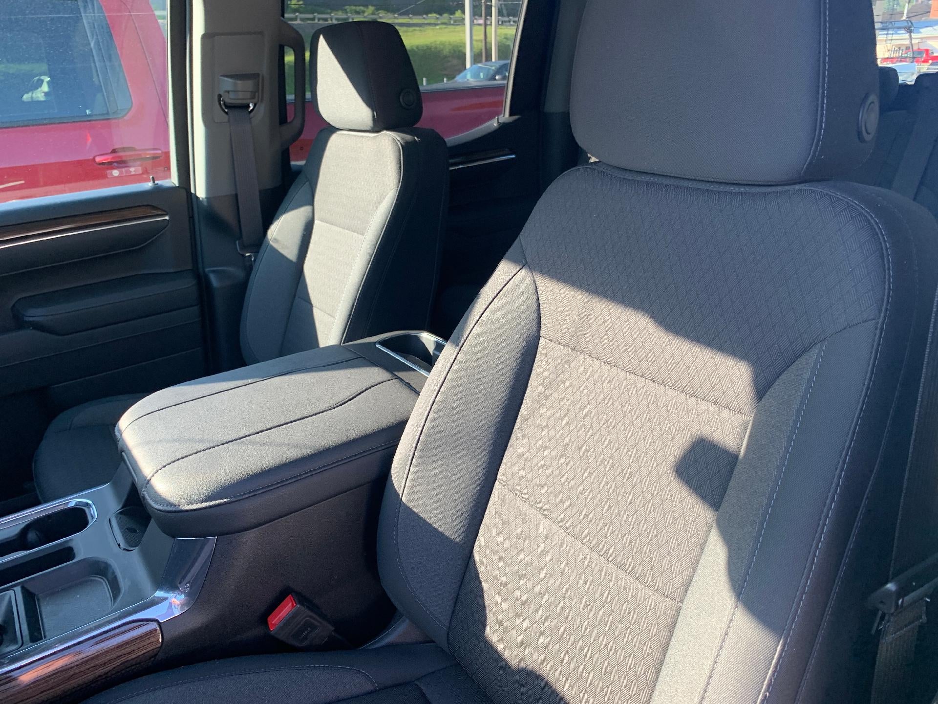 2023 Chevrolet Silverado 1500 Crew Cab Short Box 4-Wheel Drive RST